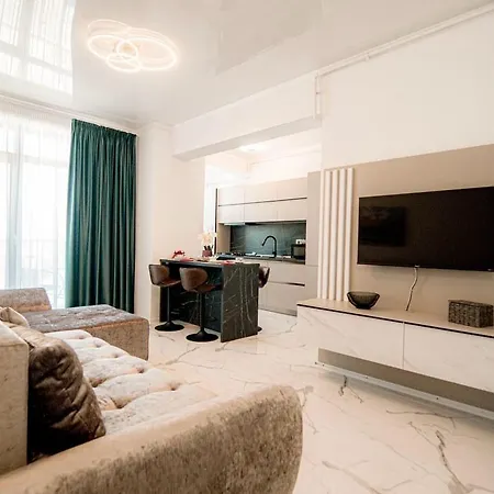 Rm.riviera1